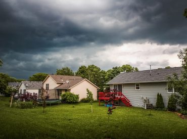 Thuderstorm,Clouds,Over,Suburban,Houses